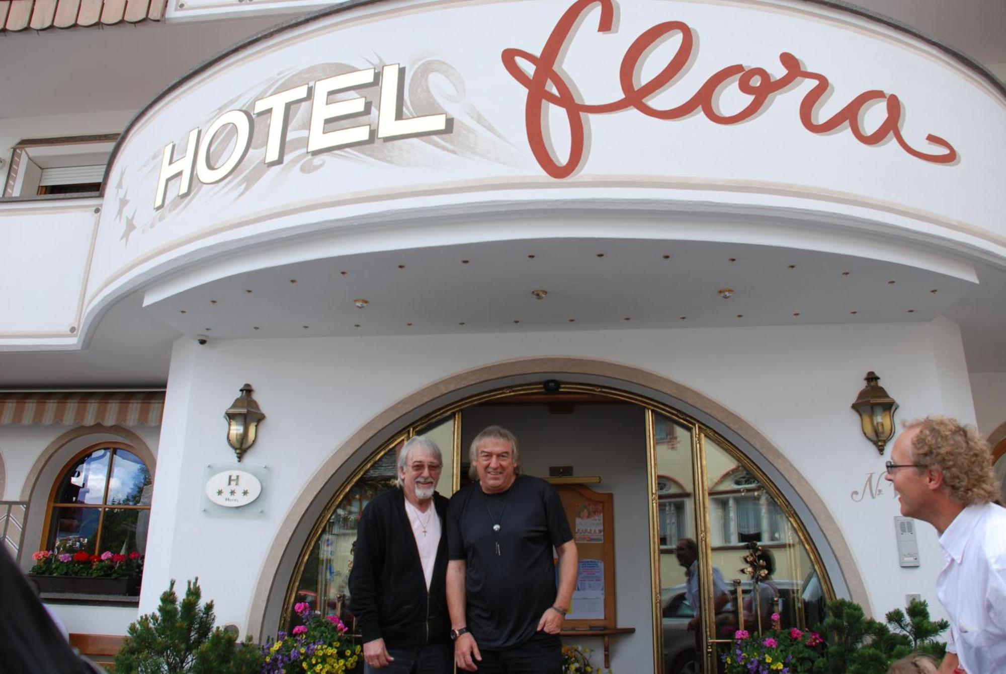 Hotel Flora 셀바디발가르디나 외부 사진